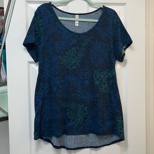 LuLaRoe XL classic tee